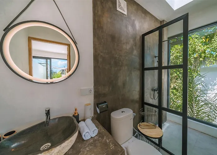 Villa Modern 4br Ris Ya With Pool Near