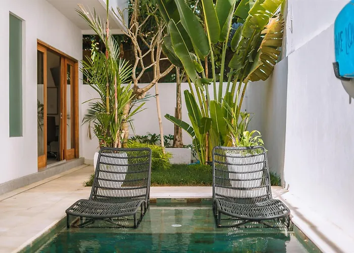 Modern 4br Ris Ya With Pool Near Canggu